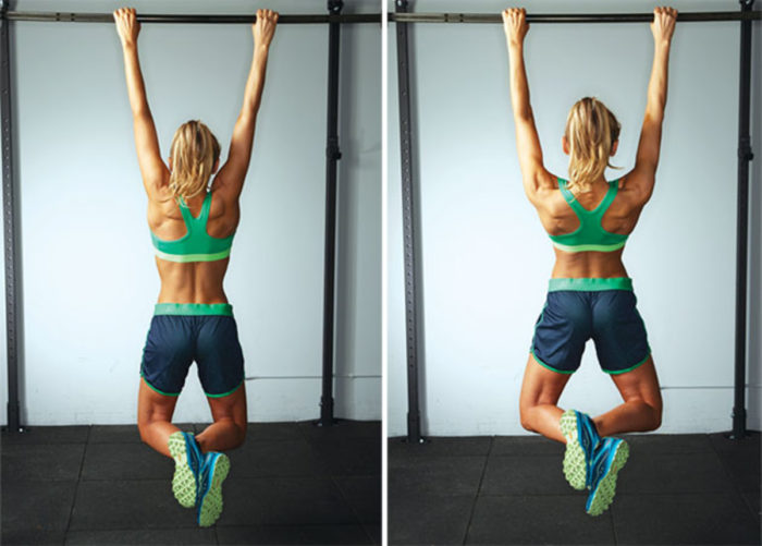 Woman performing a scapular pull up