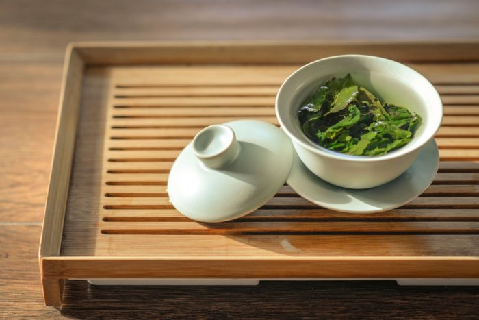 green tea brewing as a thermogenic fat burner